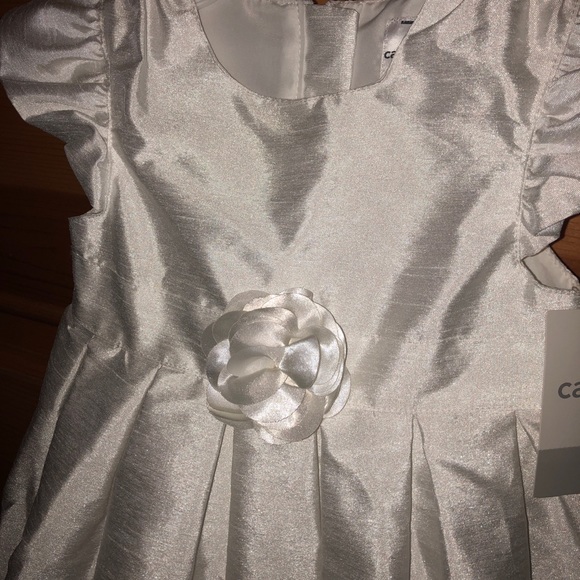 Carters - Picture 2 of 4